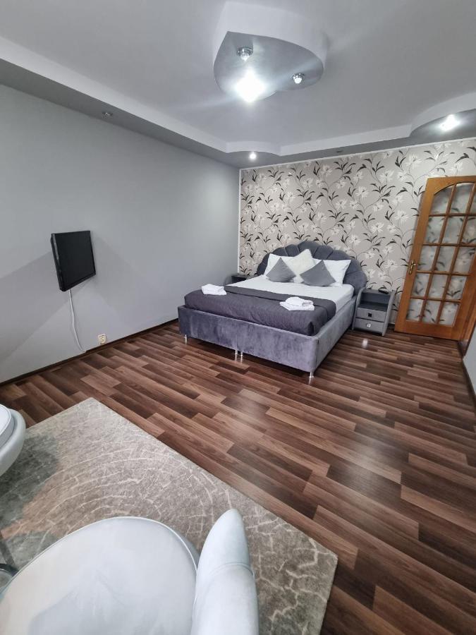 Emily Residence Curtea de Argeş Buitenkant foto